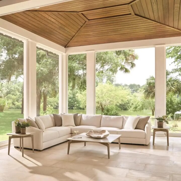 Solana 8 Piece Sectional Group